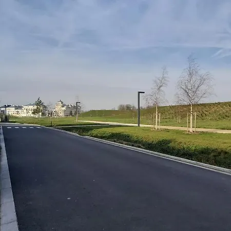 3 Flat In Parklane - 1,5km Apartmán *