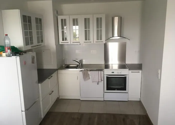 3 Flat In Parklane - 1,5km شقة